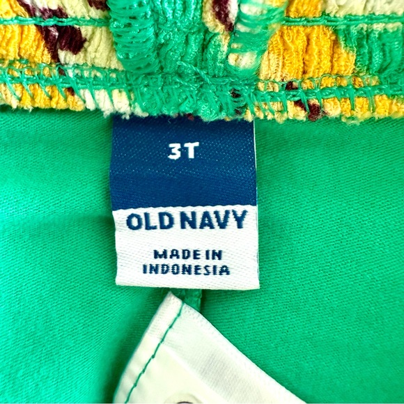 🍌OLD NAVY Tropical Fruit Smocked Bow Tank and Tier Ruffle Skort Set NWOT - Picture 6 of 6